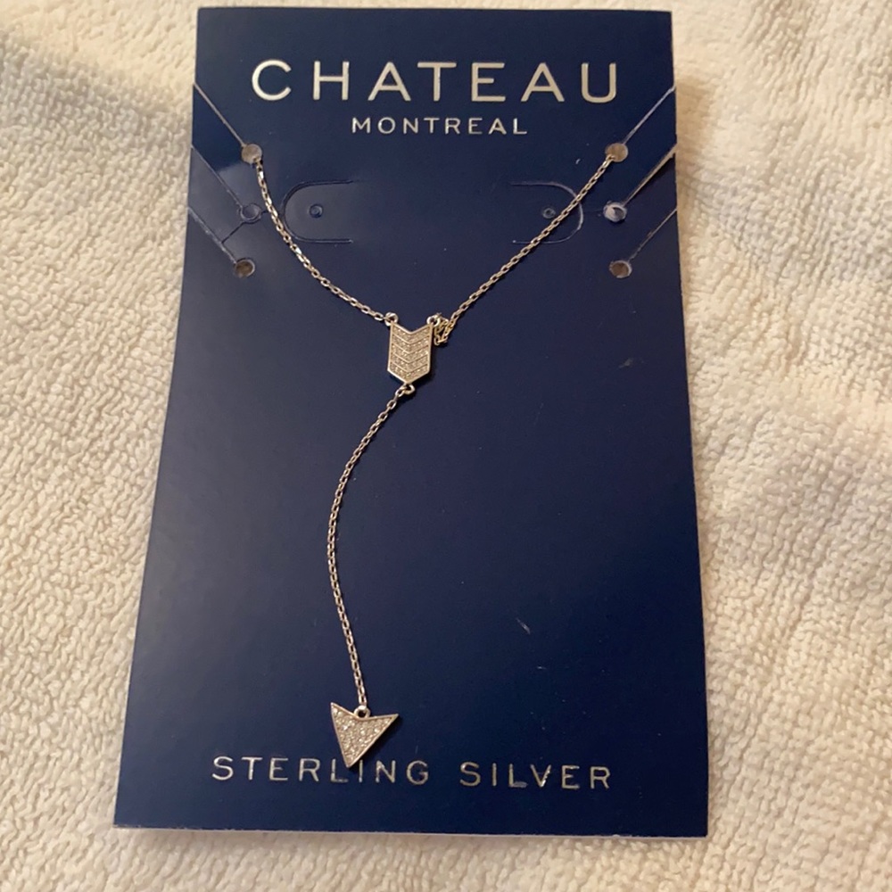 NWT arrow necklace